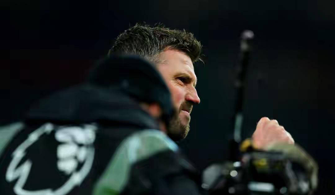 曼联临时主帅卡里克连胜劲敌 重现索帅奇迹开局